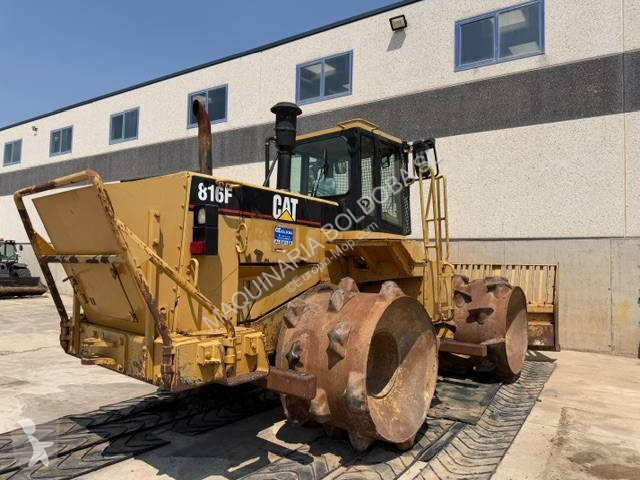 Compacteur Caterpillar
