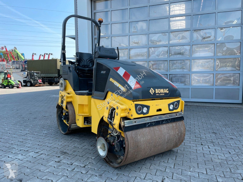 Zhutňovač Bomag AD5 / nur 1.422h /...