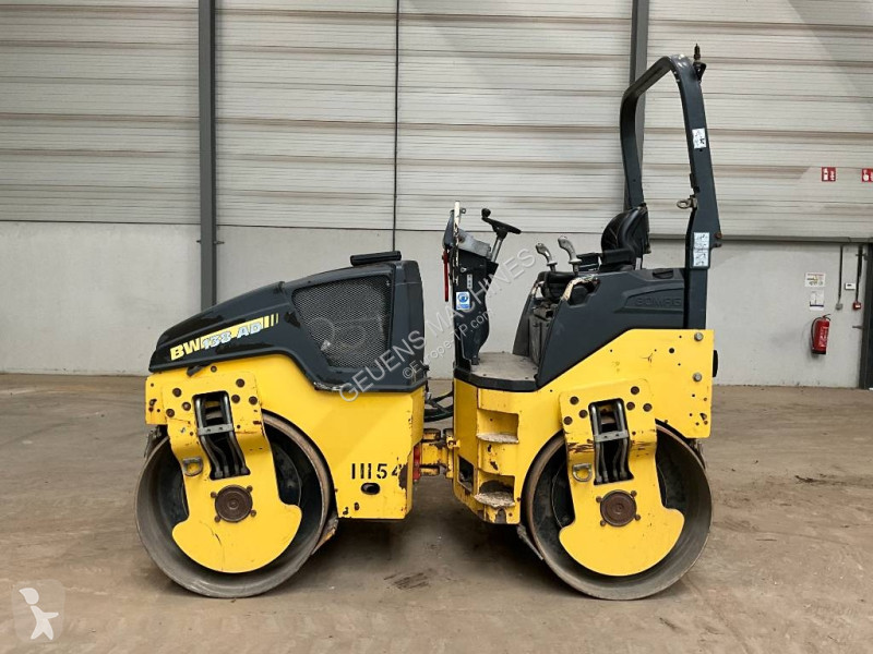 Compacteur Bomag AD5