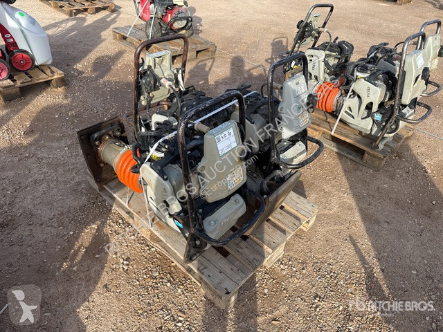 Mikasa  MTX70E compactor