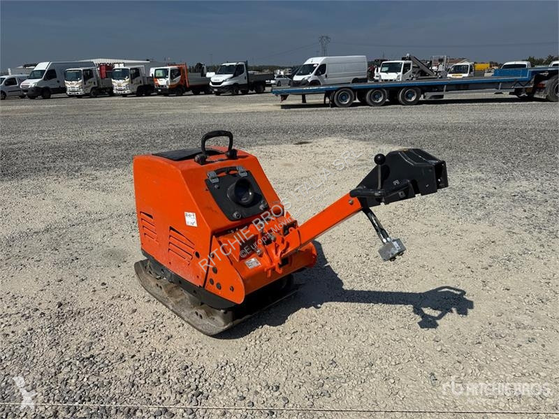 مدحلة Bomag BPR70/70DE Vibratory Plate Compactor