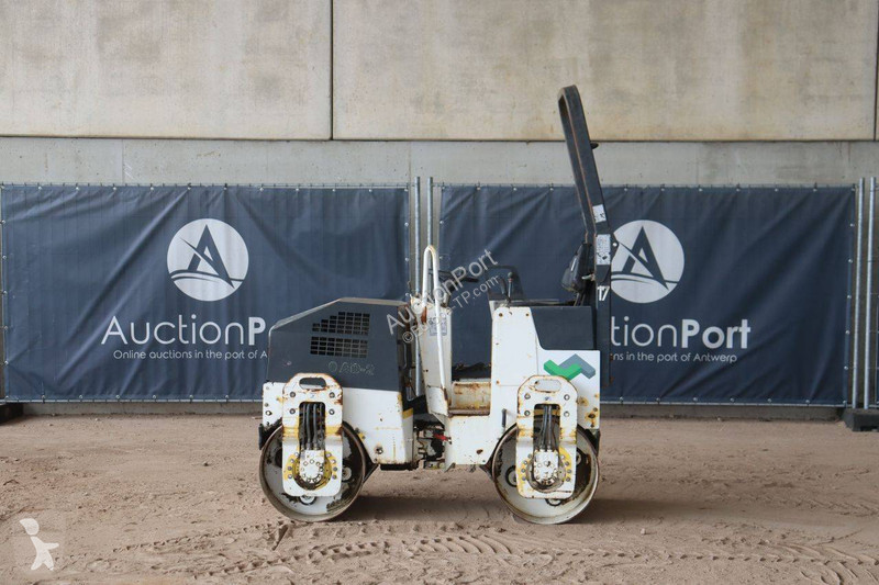 Compactador Bomag