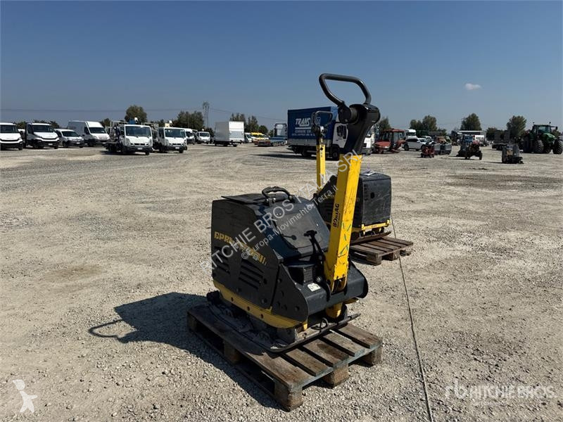 Compactador Bomag BPR 70/70D Vibratory Plate...