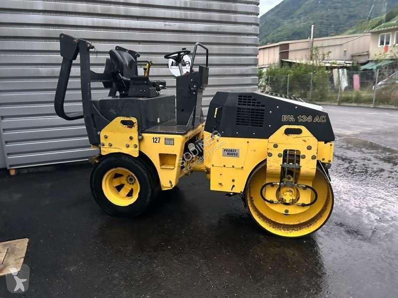 Walec Bomag