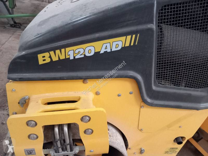 Walec Bomag