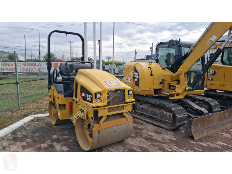 Vält Caterpillar CB2.5LRC