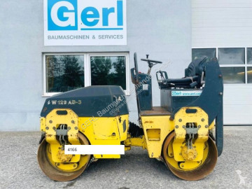 Compactador monocilíndrico Bomag