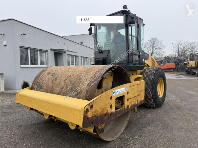Jordstamper Caterpillar CS 56