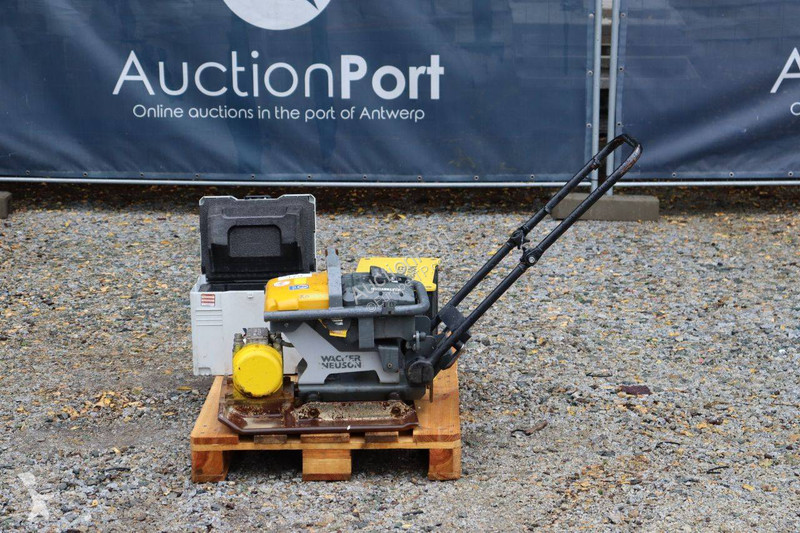 Compacteur Neuson AP1850e