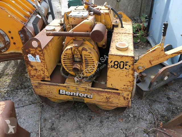 Compactador Benford 2-65B