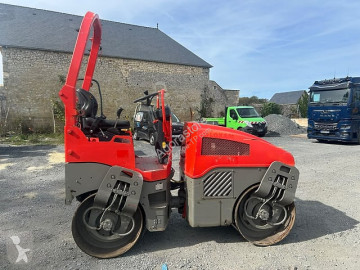 Tandemový valec Bomag