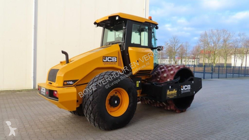 مدحلة JCB VM116 PD