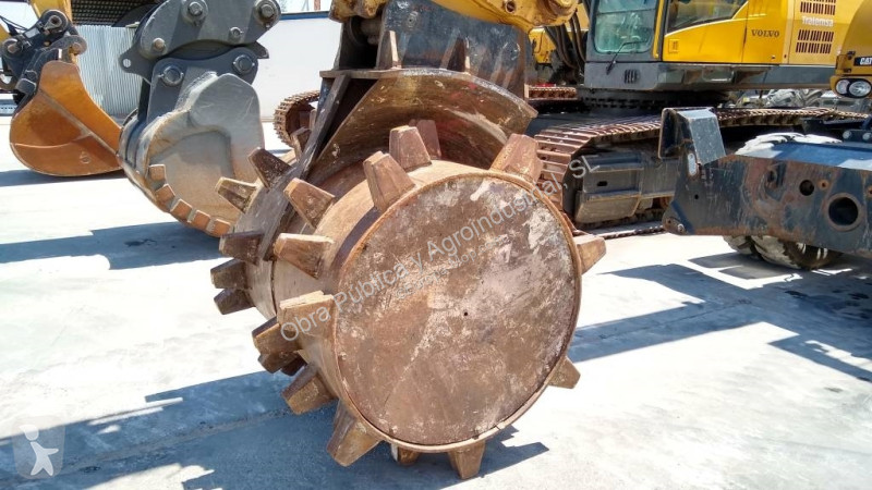Compactador MACPACTOR SERIE 1200 24V