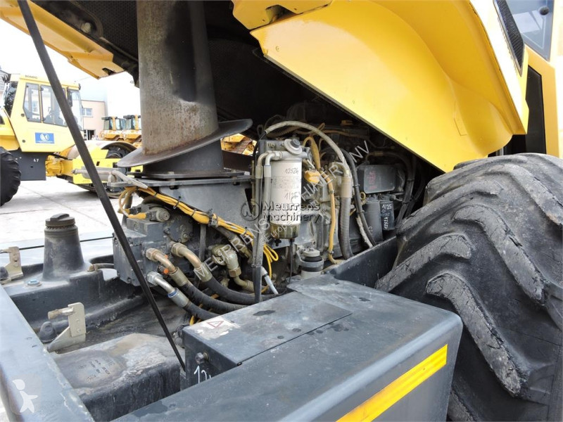 Compactor Bomag BW211D-4 GERMAN