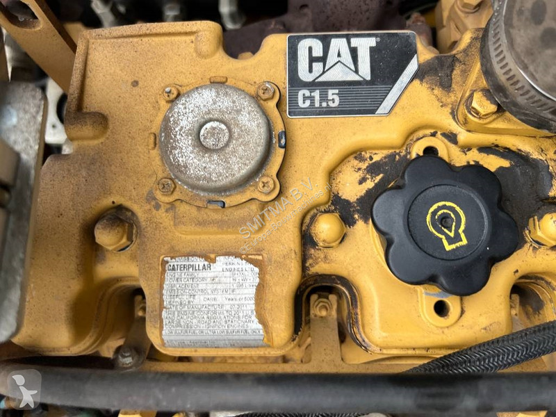 Zhutňovač Caterpillar CC24