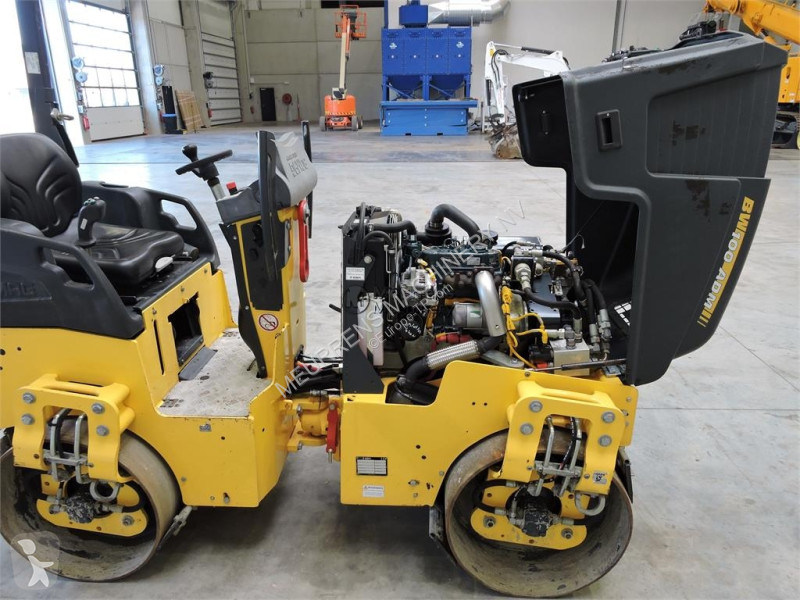 مدحلة Bomag