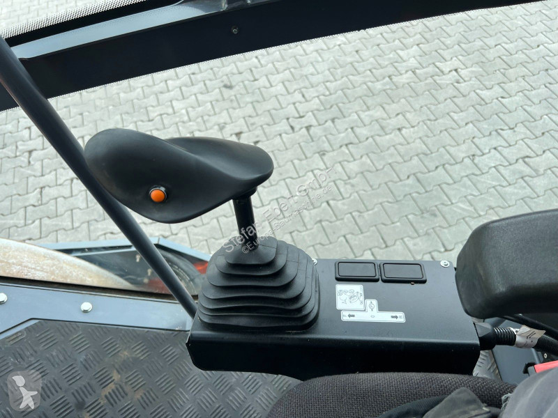 Zhutňovač Hamm H 7i / Walzenzug / nur 457h /...
