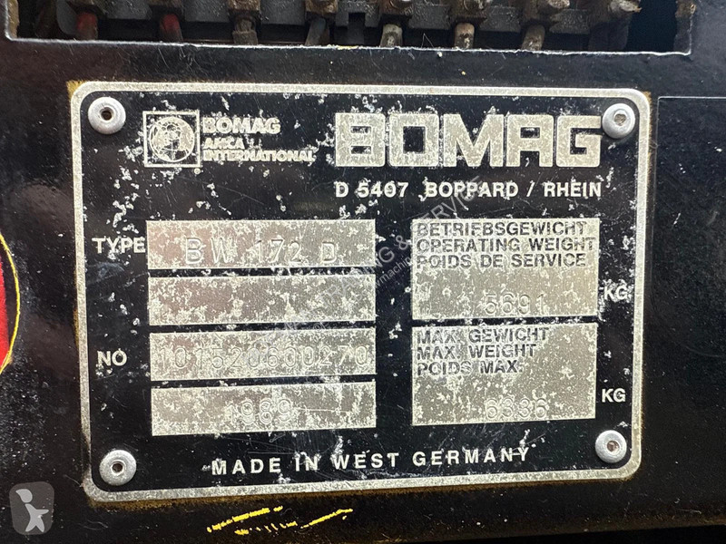 Валяк Bomag BW172D