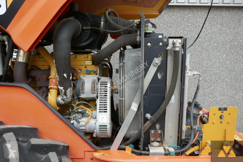 Compacteur Caterpillar