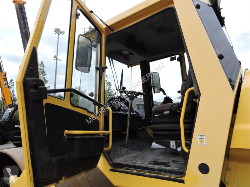 Compactor Bomag BW211D-4 GERMAN