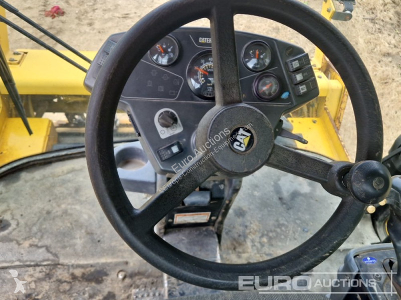 Compactor Caterpillar CB-434D