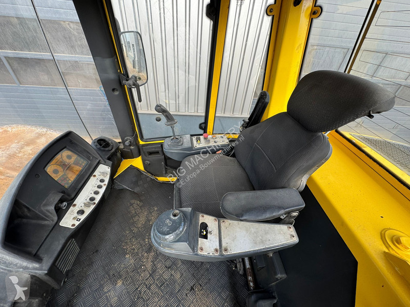 Compactador Bomag BW226
