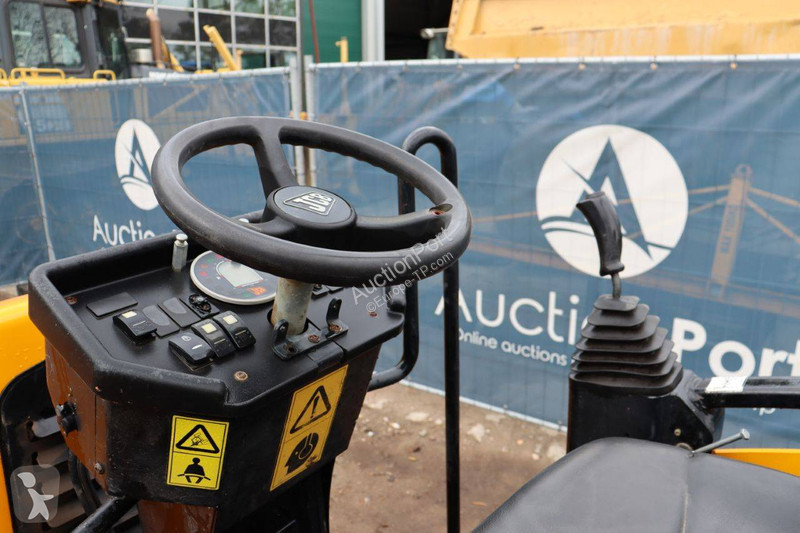 Compactador JCB VMT