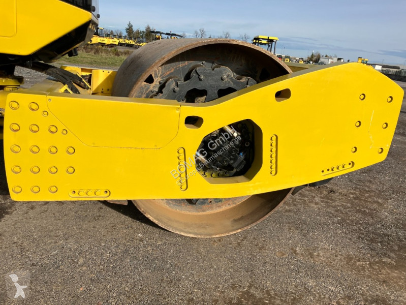 مدحلة Bomag  BW 226 BVC-5  Stage IIIa/Tier 3