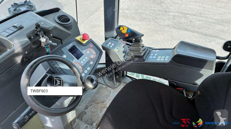 Валяк Hamm DV+70iVV-S