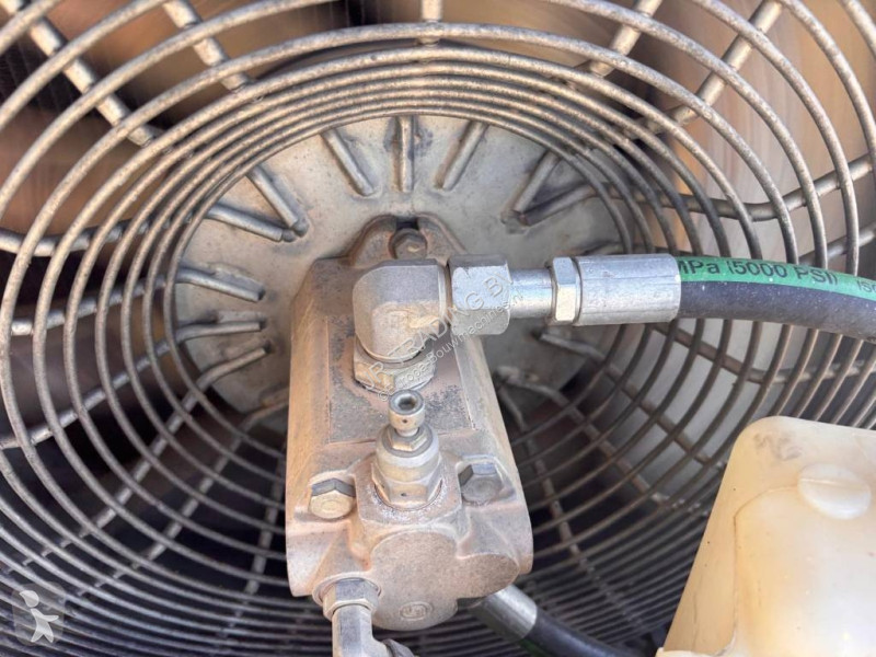 Wals Caterpillar CS 76