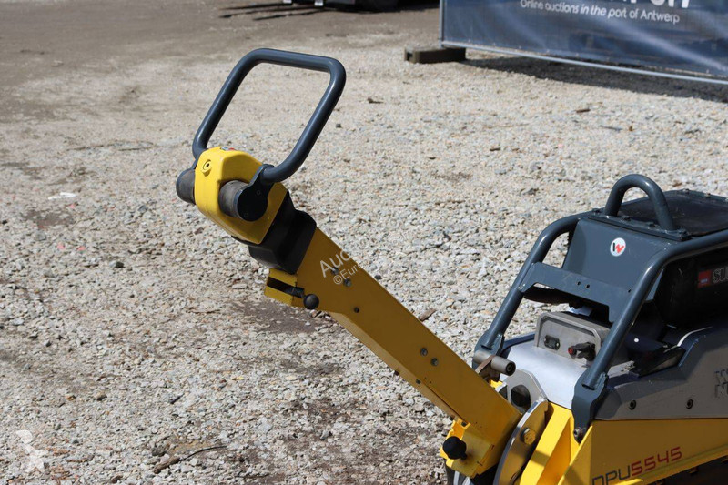Compacteur Neuson DPU5545