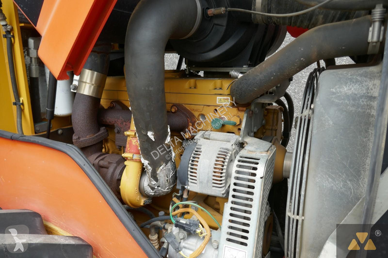 Compacteur Caterpillar