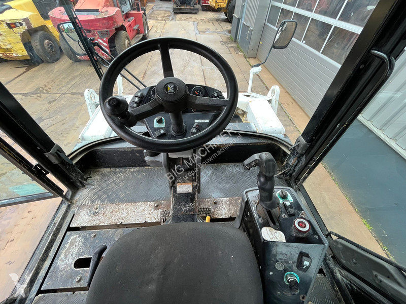 Compactador Caterpillar CB534D CE / EPA