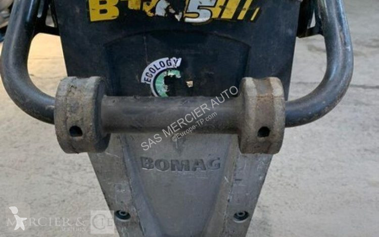 Compactor Bomag pilonneuse essence