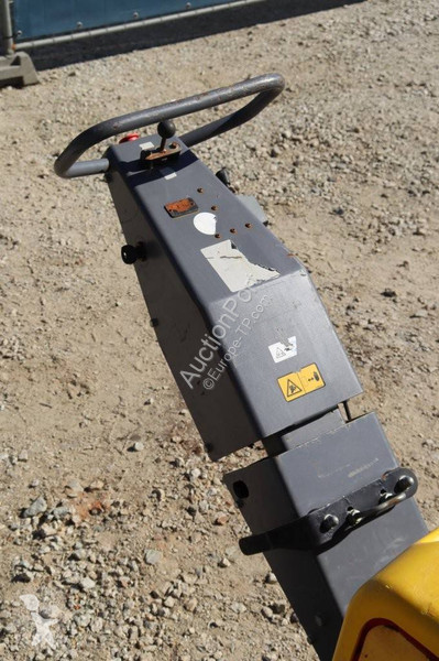 Compactador Atlas Copco LH700