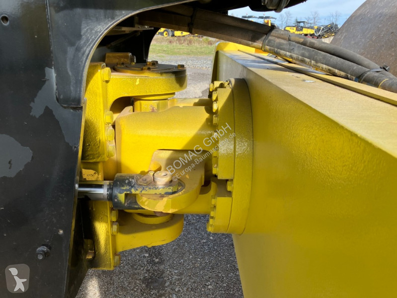 مدحلة Bomag  BW 226 BVC-5  Stage IIIa/Tier 3