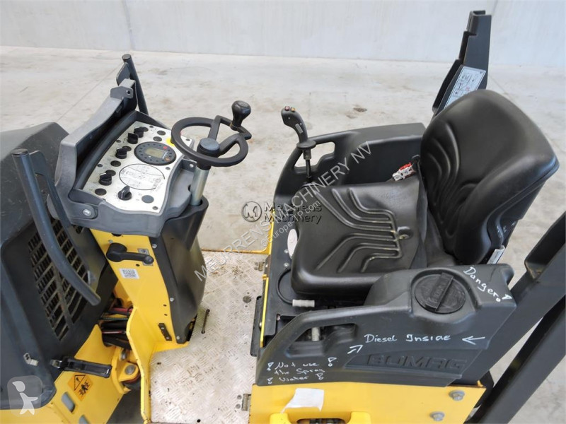 مدحلة Bomag