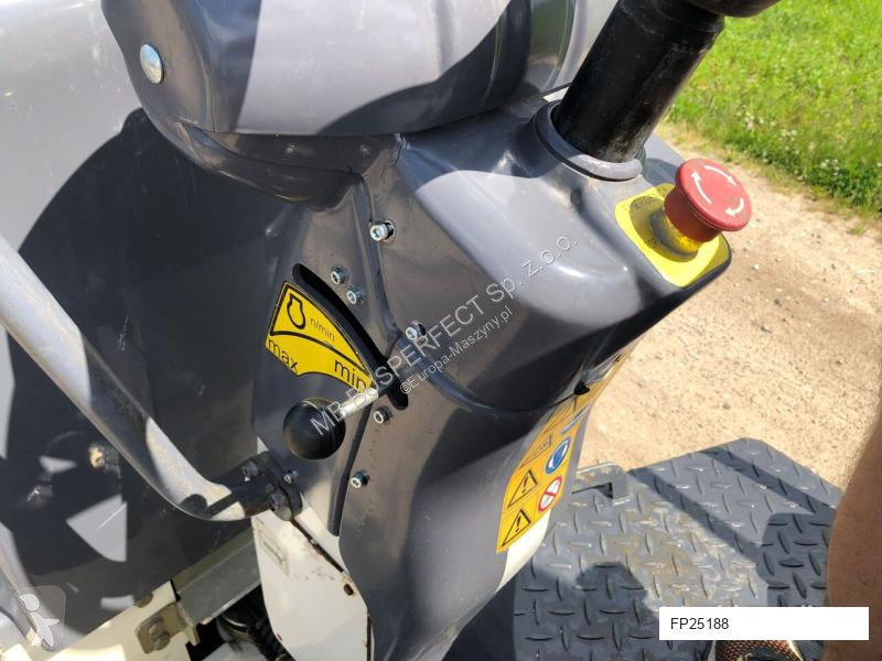 Compactador Hamm HD14 380 MTH TR.074