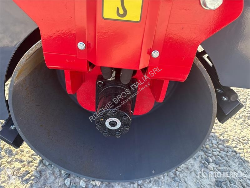 Дорожний коток  TP-JS800 Double Drum Roller
