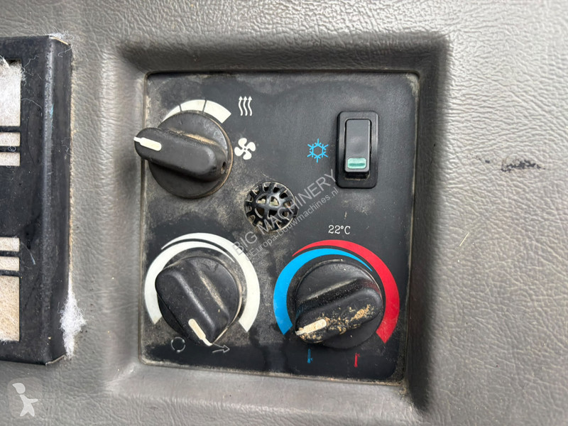 Compactador Dynapac C HF