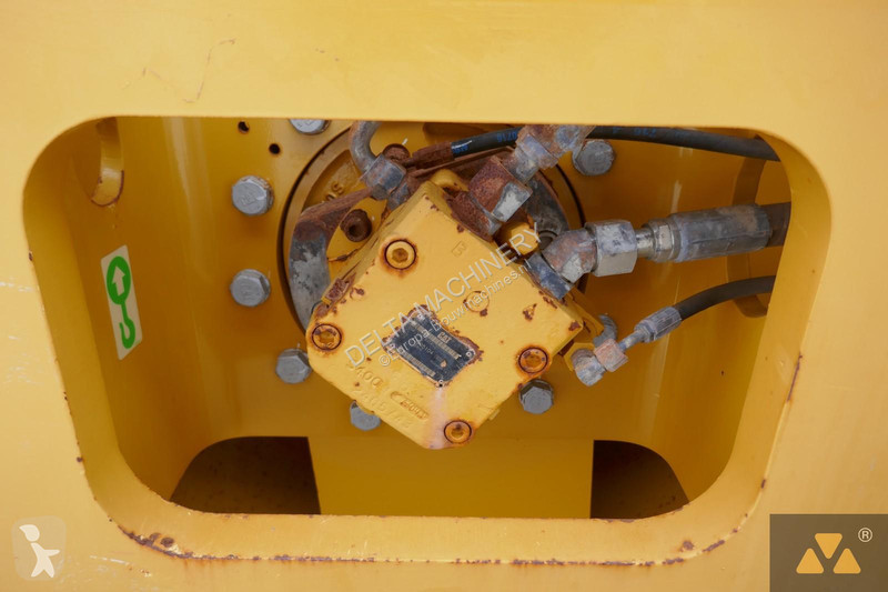 Compacteur Caterpillar