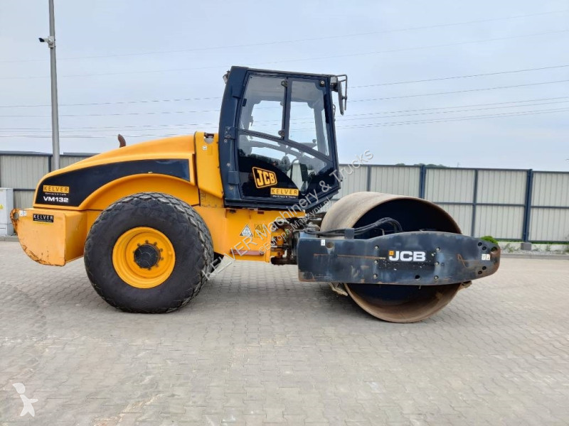 Jordstamper JCB VM 132  roller