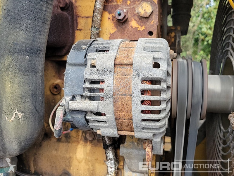 Compactador Caterpillar CS553E