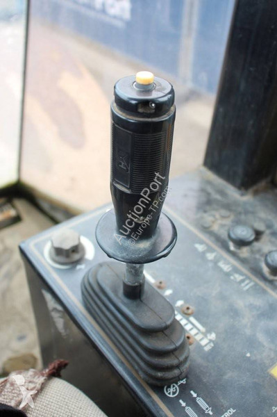Compactor Caterpillar CS-563C