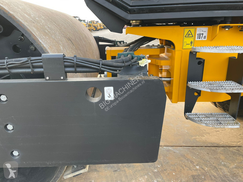 Jordstamper JCB VM166D (15.5t)