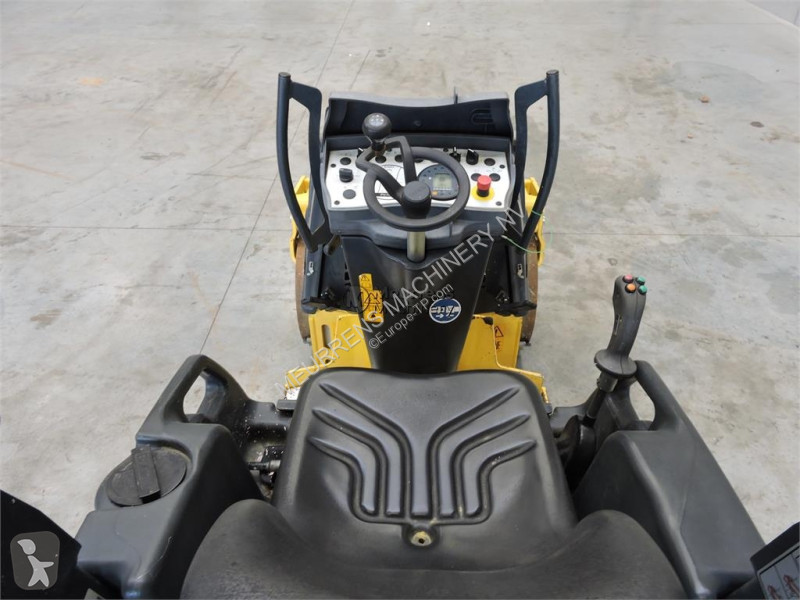 مدحلة Bomag