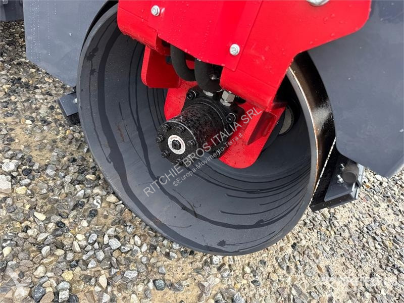 Дорожний коток  TP-JS800 Double Drum Roller