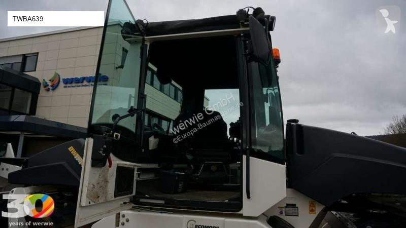 Zhutňovač Bomag AP-4f