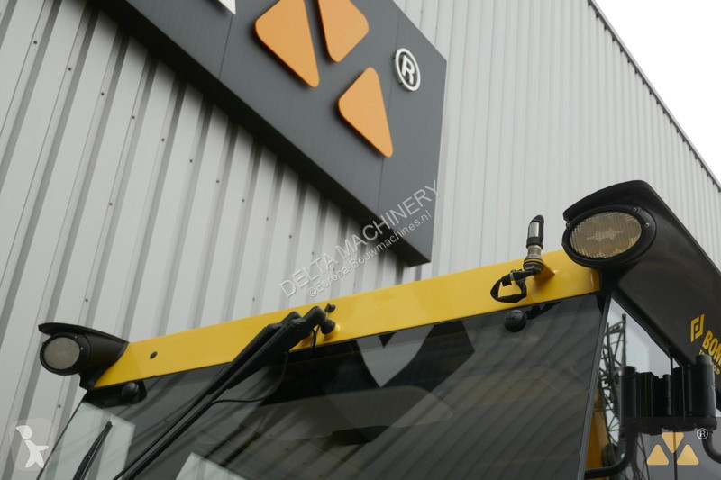 Compactador Bomag BW226-5CL