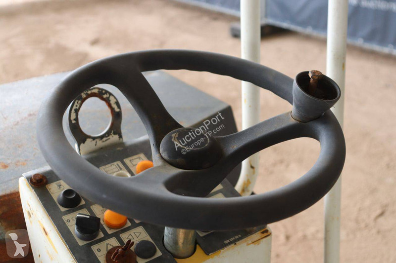 Compactador Bomag